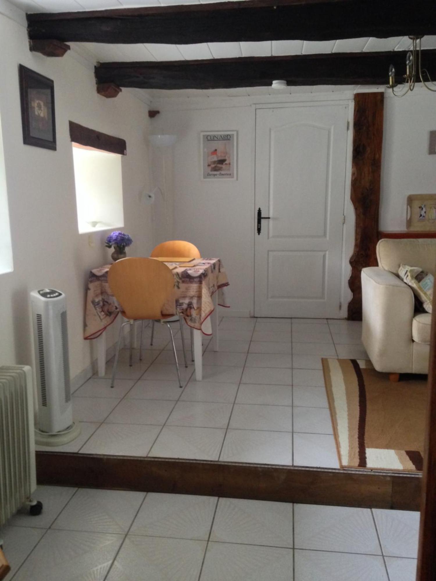 Le Petit Chateau, Matisse Noyal-Pontivy エクステリア 写真